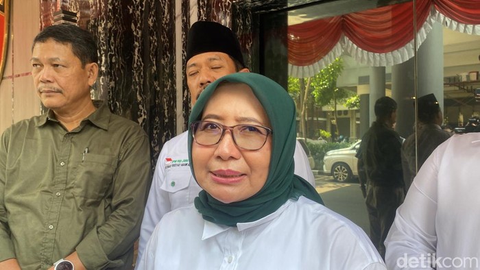 Sekretaris DPW PKB Jatim Anik Maslachah