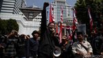Suasana Aksi Tolak Revisi UU Pilkada di MK