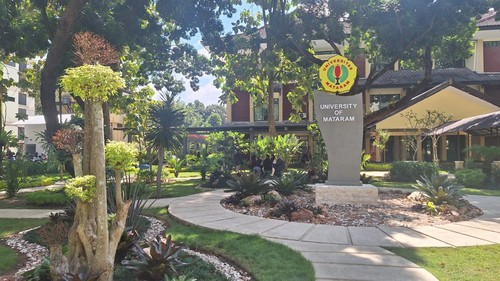 Suasana Kampus Universitas Mataram, di Kota Mataram beberapa waktu lalu. (Nathea Citra/detikBali)