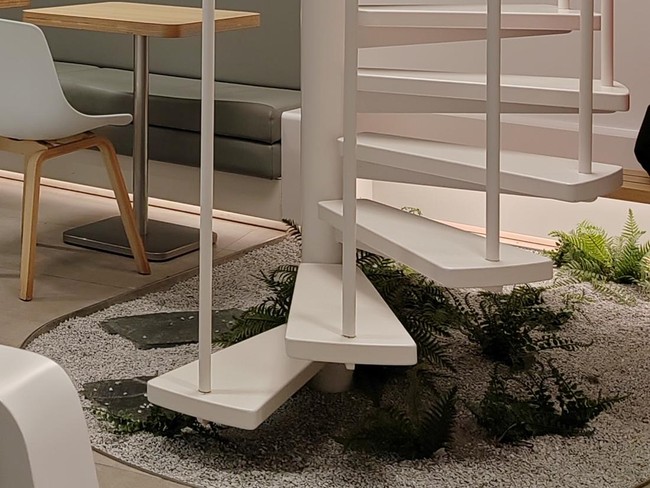 Tak Hanya Ciamik, 7 Model Tangga Ini Juga Cocok buat Rumah Minimalis