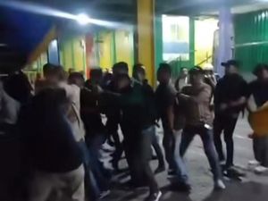 Polisi Tangani Kericuhan di Pasar Butung Makassar Malam Ini: Sudah Kondusif