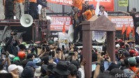 Pada kesempatan itu, Habiburokhman menegaskan hari ini tidak ada pengesahan revisi Undang Undang Pilkada.