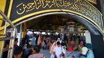 Potret Suasana Tradisi Basapa di Makam Syekh Burhanuddin