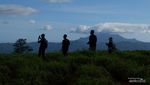 Glamping di Bukit Cendana-Trail ke Puncak Naga