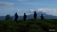Kebun Serai Wangi di Bukit Cendana.