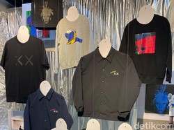 Antusiasme Sambut Koleksi Uniqlo Kaws+Warhol, Ada Sweater dan Sweat Pants