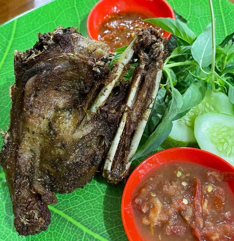 10 Bebek Goreng dan Bakar Enak di Jakarta, Wajib Dicoba!