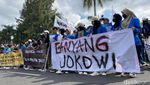 Massa di Pangkalpinang Gelar Aksi Kawal Putusan MK-Tolak Politik Dinasti