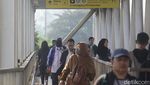 Aktivitas Pekerja demi Menyongsong Pertumbuhan Ekonomi 5,2 Persen di 2025