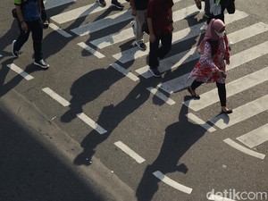 Urusan Daya Beli, Kelas Menengah RI Butuh Pertolongan!