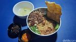 Slurrp! Bakmie Lada Hitam dan Nasi Campur Racikan H.Taubat