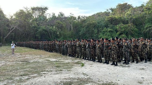 Apel kesetiaan Banser GP Ansor yang diikuti 15 ribu personel di Padang Galak, Denpasar, Jumat (23/8/2024).