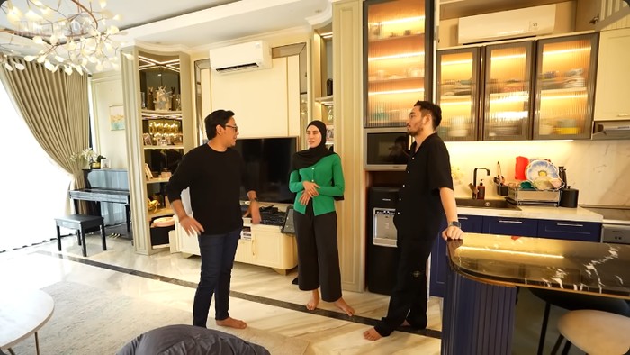 Dapur Dapur rumah Syahnaz dan Jeje