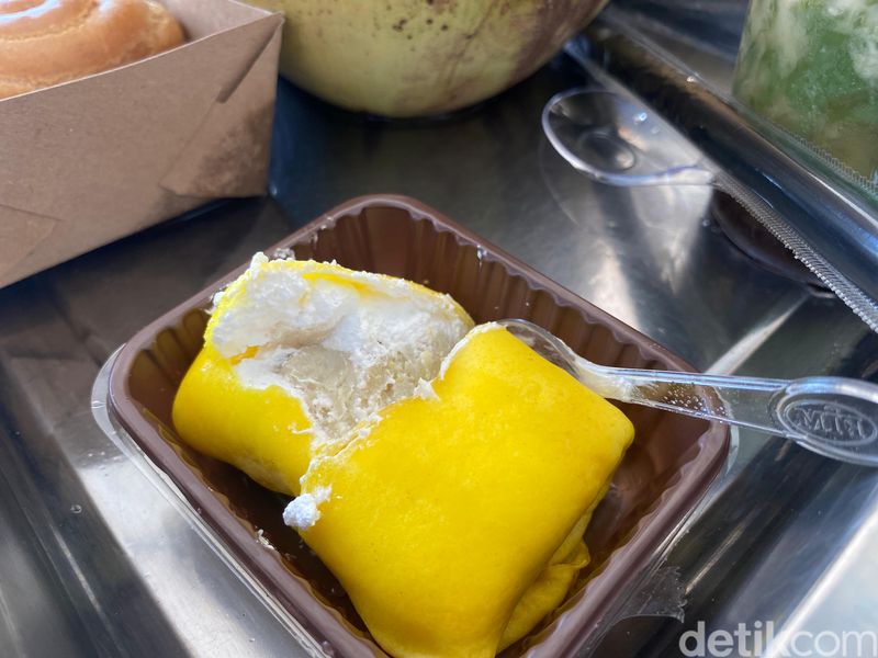 Pesta Durian di Kokas bisa makan sepuasnya, karena ada AYCE Durian