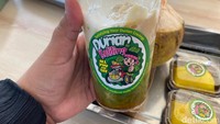 Olahan durian yang ditawarkan selama Pesta Durian ini ada pancake, soes, es cendol, dan lainnya. Bahkan, ada kreasi durian bakar atau panggang yang diberikan lelehan keju mozarella di atasnya. Foto: detikFood/Yenny Mustika Sari
