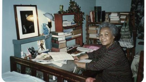 Francisca Casparina Fanggidaej adalah nenek Reza Rahadian