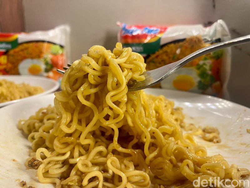 Indomie Thailand VS Indomie Indonesia, Mana yang Lebih Enak?