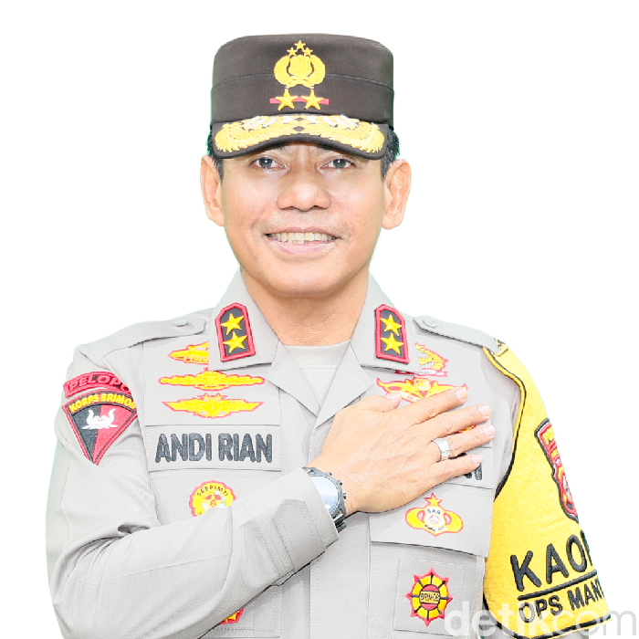 Kapolda Sulawesi Selatan Irjen Andi Rian Djajadi. Dokumen Istimewa