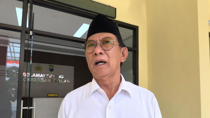 Ualama Bangkalan KH Mondir Rofii