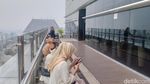 Memandang Monas dari Lantai Paling Tinggi Perpusnas