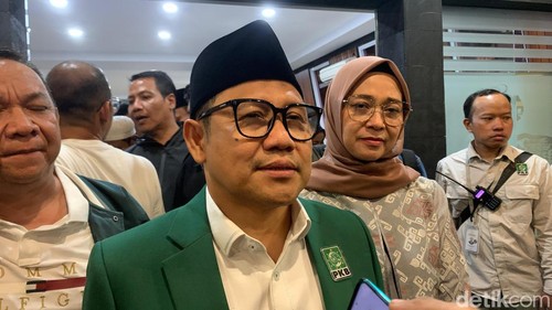 Ketua Umum PKB Muhaimin Iskandar saat ditemui di Terminal Kedatangan VIP Bandara I Gusti Ngurah Rai, Kuta, Badung, Jumat (23/8/2024).