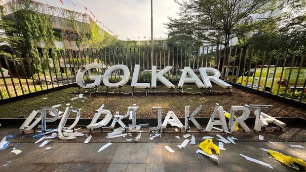 Papan nama di Kantor Golkar DKI dirusak orang tak dikenal (tangkapan layar)