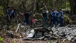 Penampakan Puing-puing Pesawat Jatuh di Hutan Thailand, 9 Orang Tewas