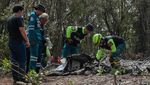 Penampakan Puing-puing Pesawat Jatuh di Hutan Thailand, 9 Orang Tewas