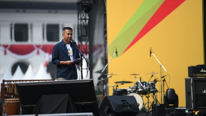 Penjabat (Pj) Gubernur Jawa Barat Bey Machmudin