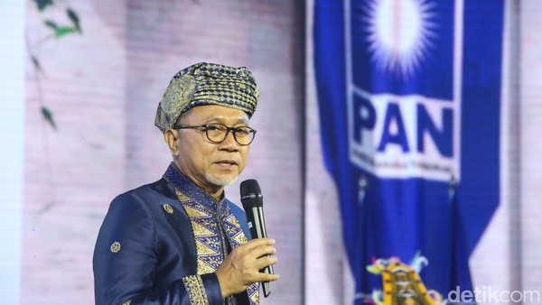 Potret Zulkifli Hasan Kembali Ditetapkan Jadi Ketum PAN