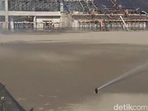 Rumput Stadion GBH Parepare Ditanam, Aktivitas Alat Berat Disetop Sementara
