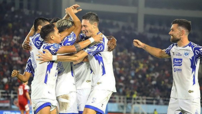 Penggawa PSIS Semarang saat berselebrasi. Foto diunggah Jumat (23/8/2024).