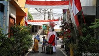 PwC Indonesia Investment Director, Julian Smith, mengatakan bahwa terdapat tantangan penurunan harga komoditas dan kondisi perekonomian di China sebagai mitra dagang utama Indonesia. Selain itu, Anggaran Pendapatan dan Belanja Negara (APBN) 2024 menargetkan penerimaan negara Rp 2.802,3 triliun dan belanja negara Rp 3.325,1 triliun.  