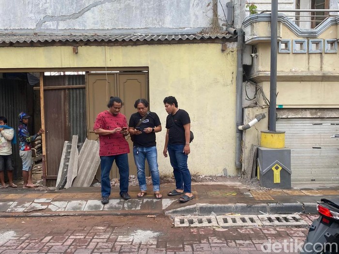 Lokasi ditemukannya korban bersimbah darah karena tawuran di Semarang Utara, Jumat (23/8/2024).