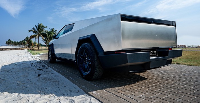 Tesla Cybertruck masuk Indonesia.