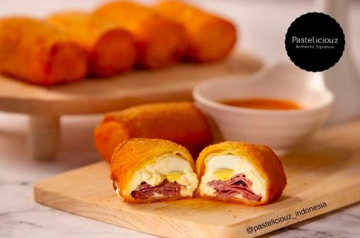 Yummy! 10 Risol Renyah Padat Buat Camilan Akhir Pekan
