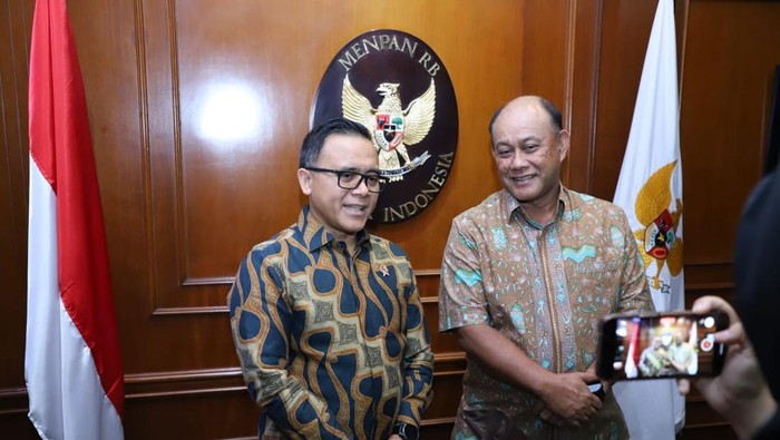 Azwar Anas dan Dadan