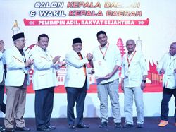 Potret Bobby Nasution Terima Dukungan Partai Maju di Pilgub Sumut 2024