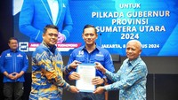Partai Demokrat juga memberikan dukungan kepada menantu Presiden Jokowi ini. Dengan dukungan dari Demokrat ini, Bobby berharap dapat menguatkan semangat. (Dok. Instagram Bobby Nasution)