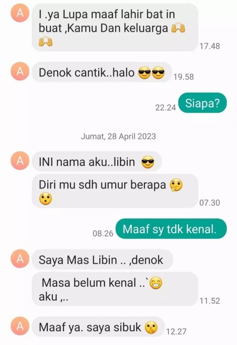 Kumpulan chat ngajak kenalan berikut ini jatuhnya cringe, tapi bikin nyengir sendiri. Coba cek sendiri, baru kasih pendapatmu di kolom komentar.