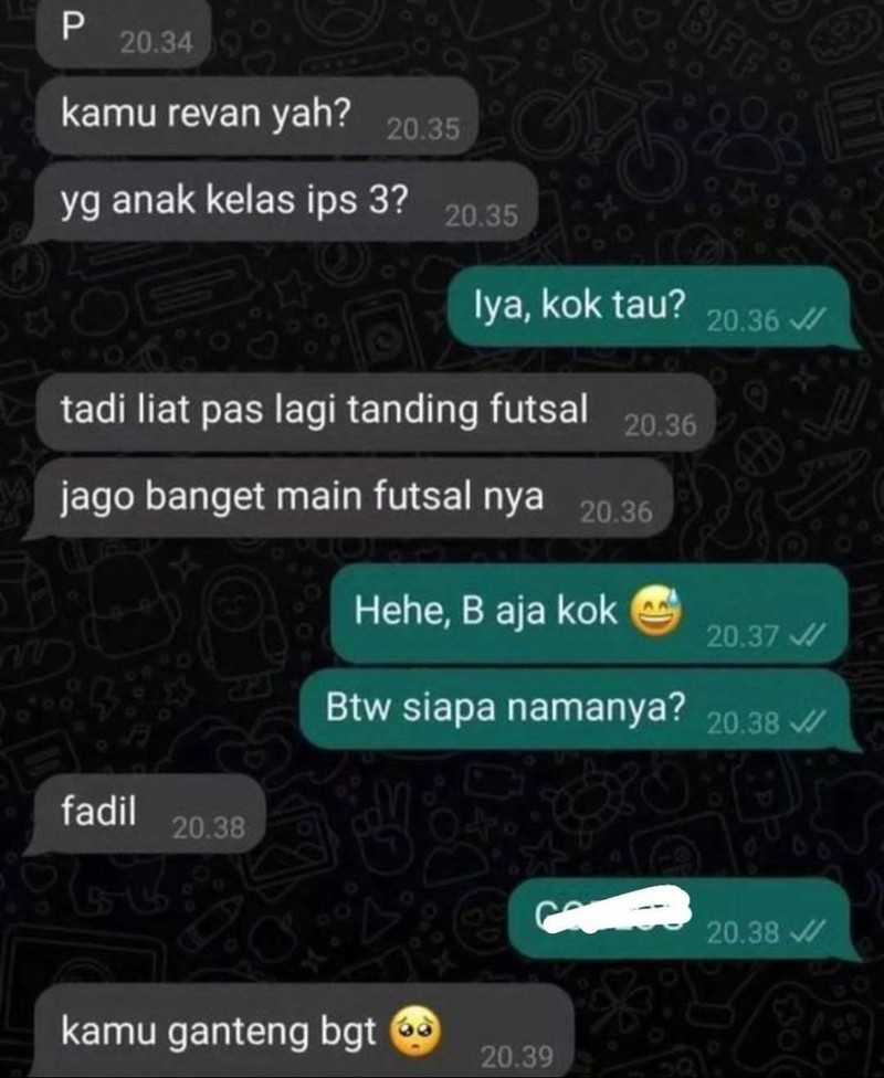 Kumpulan chat ngajak kenalan berikut ini jatuhnya cringe, tapi bikin nyengir sendiri. Coba cek sendiri, baru kasih pendapatmu di kolom komentar.