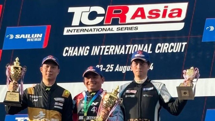 Dypo Fitra juara Seri 5 TCR Asia Series 2024, Buriram, Thailand, Sabtu (24/8/2024).