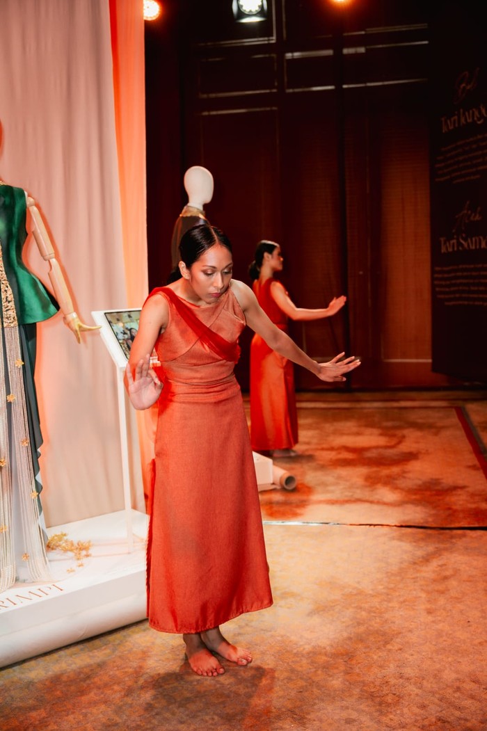 Kawan Nusantara persembahkan The Dancer
