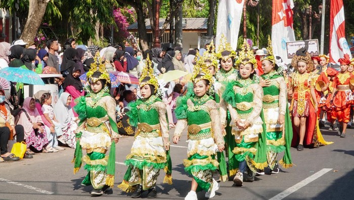 Megkarnaval Lamongan