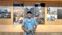 Dalam pameran ini karya photo story fotografer Detikcom Pradita utama dengan judul Mengurai Benang Kusut Jakarta mendapatkan penghargaan Megapolitan Award 2024 sebagai karya photo story terbaik.