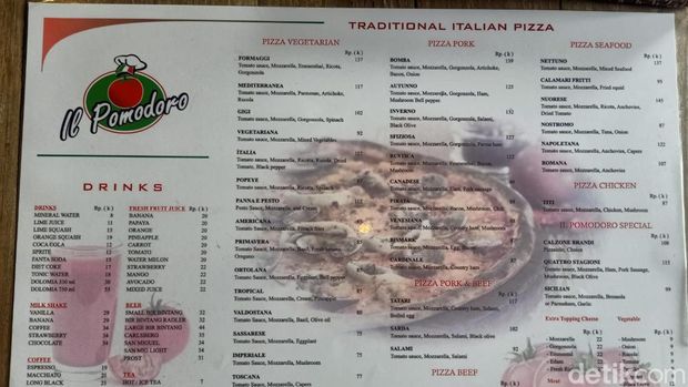 Menu list at Il Pomodoro.