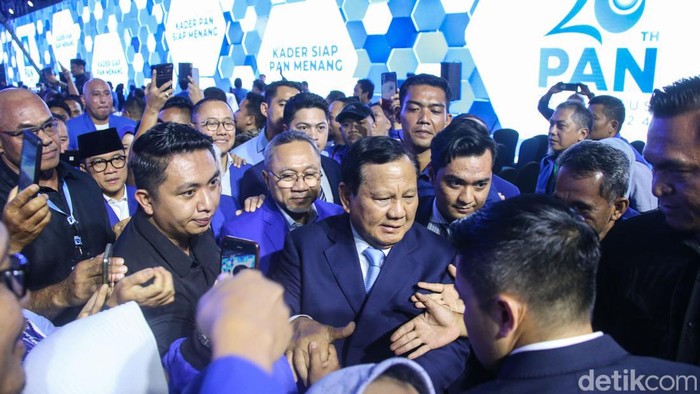 Momen Prabowo Pidato di Penutupan Kongres PAN Presiden terpilih Prabowo Subianto memberi sambutan saat menutup Kongres PAN di Jakarta, Sabtu (24/8/2024).