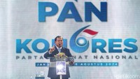 Prabowo lantas menyebut saat ini masyarakat memerlukan kerja nyata. Ia mengatakan perlu adanya penyelesaian masalah dan solusi secara cepat terkait berbagai persoalan, seperti kelaparan dan lapangan pekerjaan.