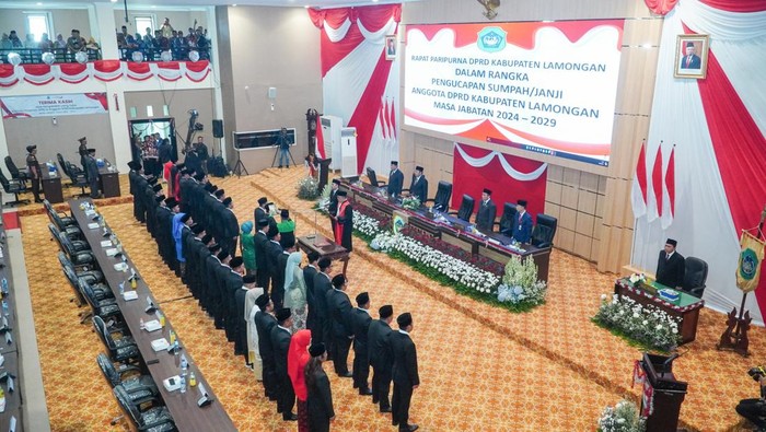 Pelantikan anggota DPRD Lamongan periode 2024-2029
