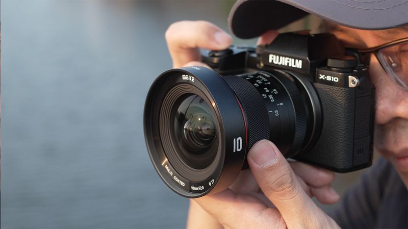 Review Lensa Meike 10mm f/2 Untuk Kamera Mirroless APS-C